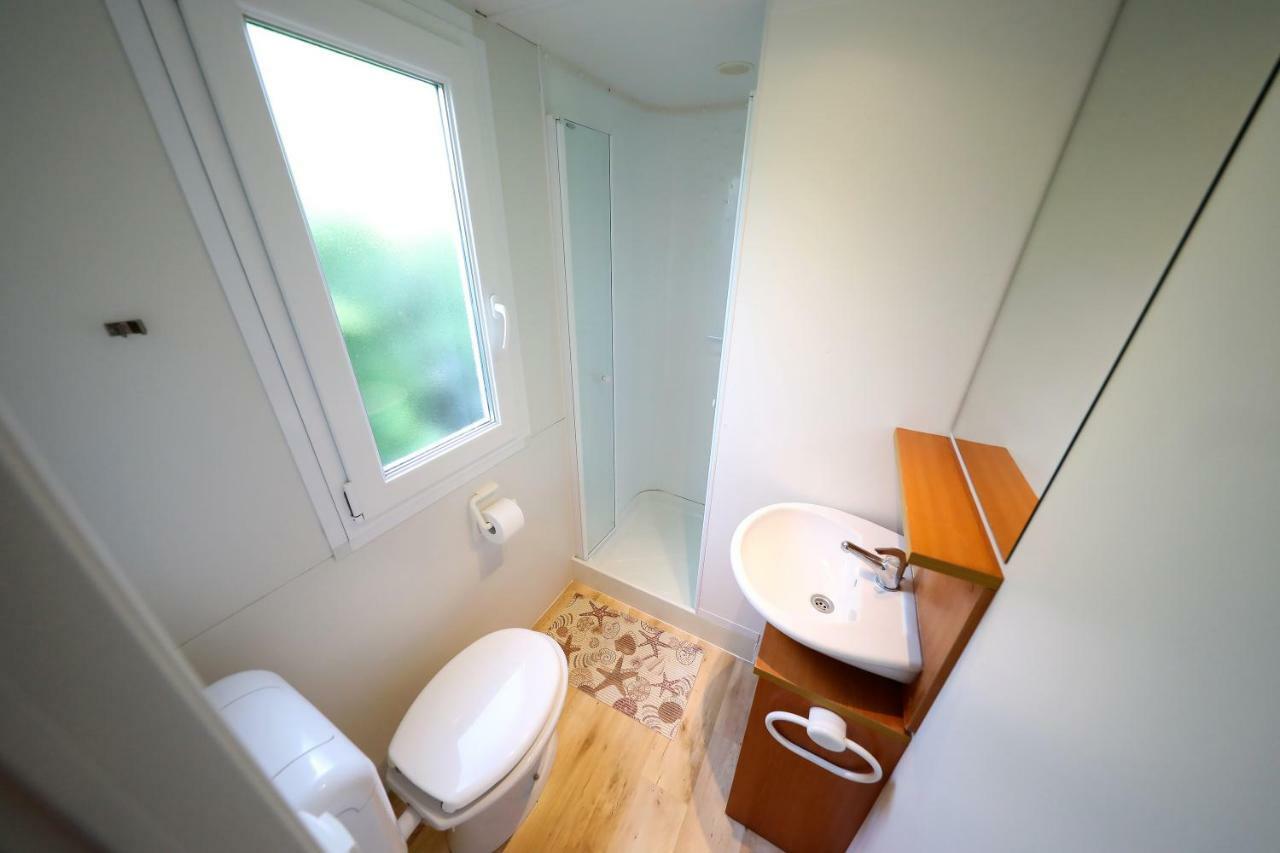 Mobile Home Grbe ニン エクステリア 写真
